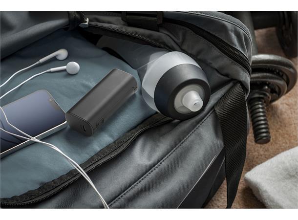 Battery Charger 5000 Black Extra compact portable charger